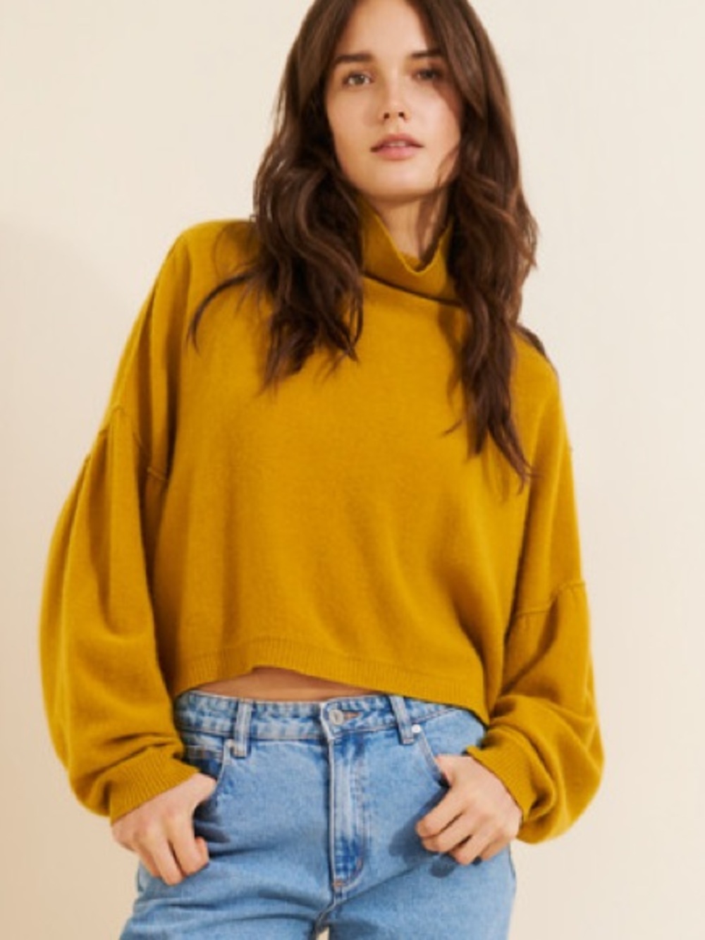 Medium free people so low so high 
 cashmere Turtleneck Sweater yellow gold